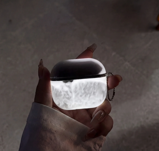 WHITE LUMA CASE