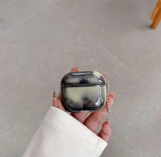 WHITE LUMA CASE